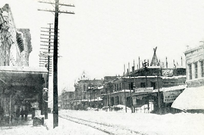 Houston’s Main Street buried under 20” of snow on February 14, 1895